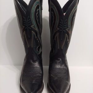 Black Boots with Turquoise/Tan Embroidery, Size 7